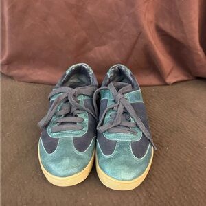 Tory Burch Suede Low Top Sneakers | Teal Blue | Women’s 9.5M | Style 32138306